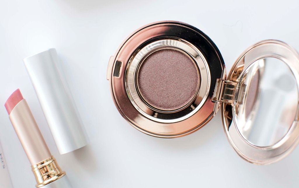 review jane iredale mineral make-up happy browns