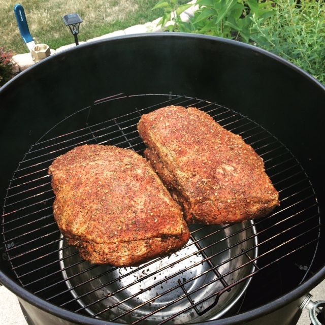 http://i1166.photobucket.com/albums/q607/ScottyDub82/smoker/IMG_9015.jpg