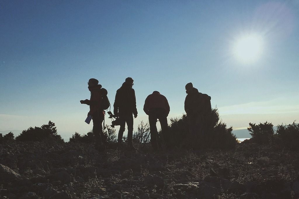 Pergi Ke Puncak (sumber foto: Pixabay)