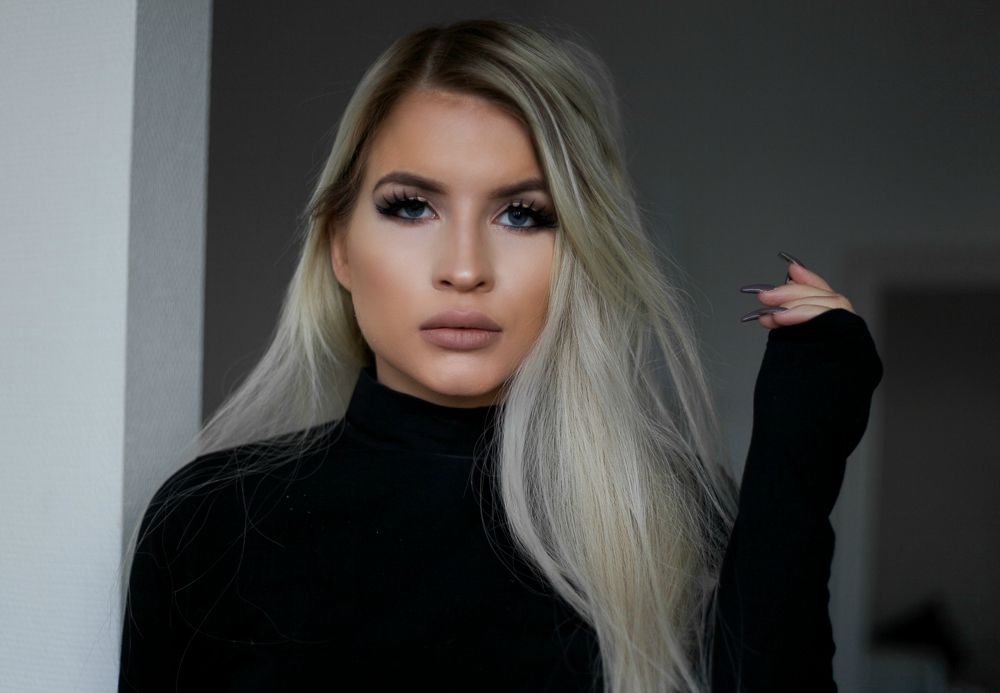  photo Kardashian Beauty Scintillage Lashes6_zpspchbfxz6.jpg