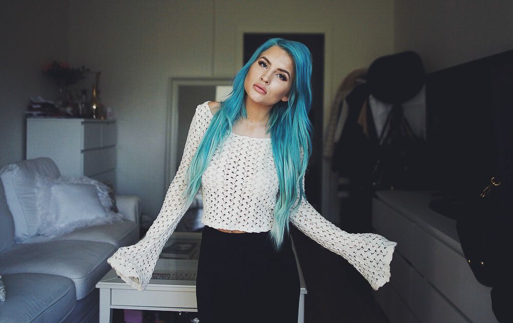  photo blue hair brandy melville top-7_zpsjshzunl9.jpg