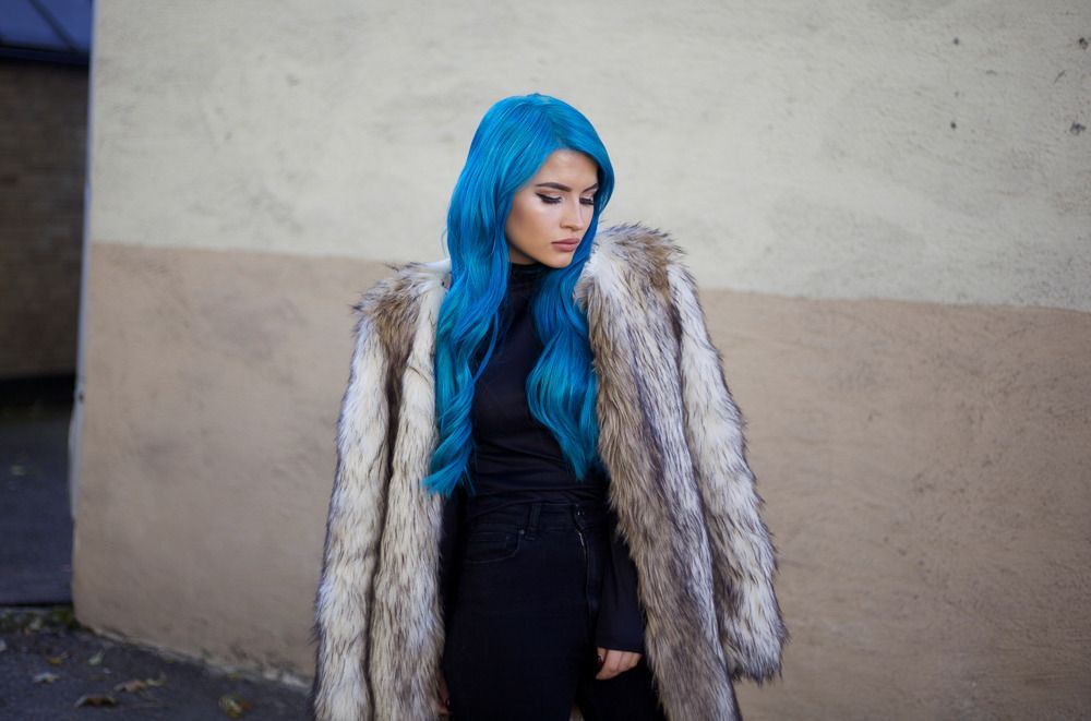  photo faux fur chicwish-12_zpsx3iql1bw.jpg