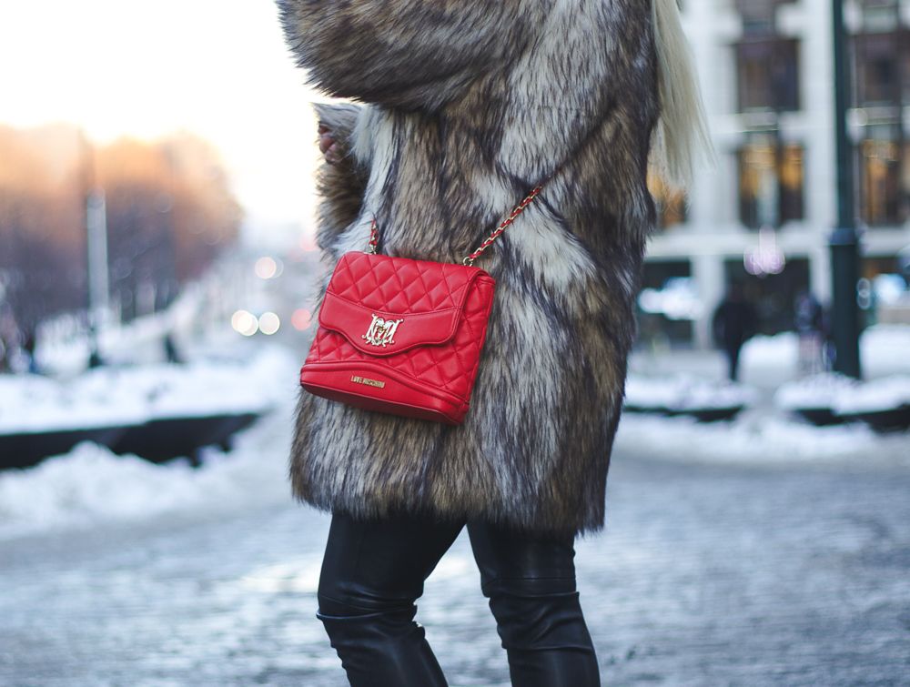  photo faux fur fuskepels antrekk kape coat-3_zpsibruncy9.jpg