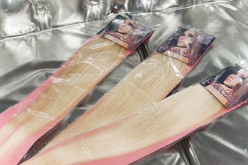  photo luxushair 60 tape extensions har teip_zps0vaohsfh.jpg