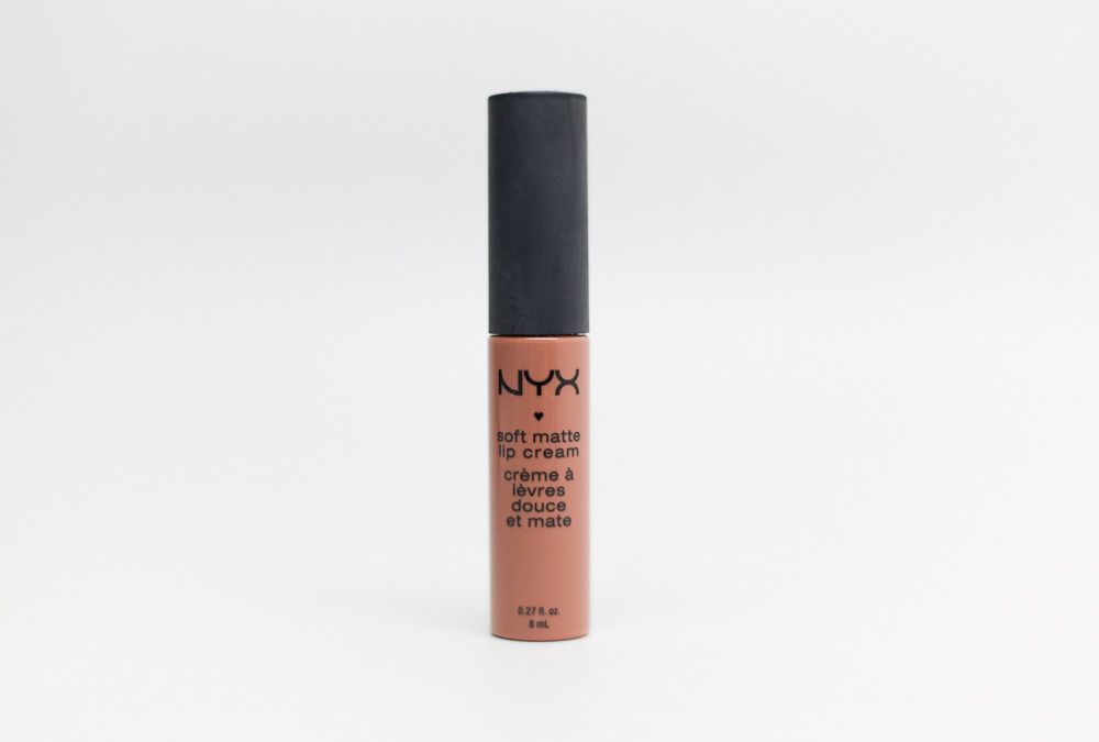  photo nyx dewy simply nude honey-7_zpsljszwnx3.jpg