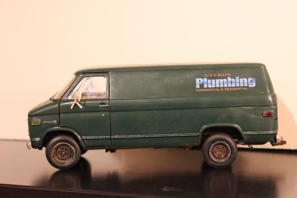 ModelVan4_zps6c107708.jpg